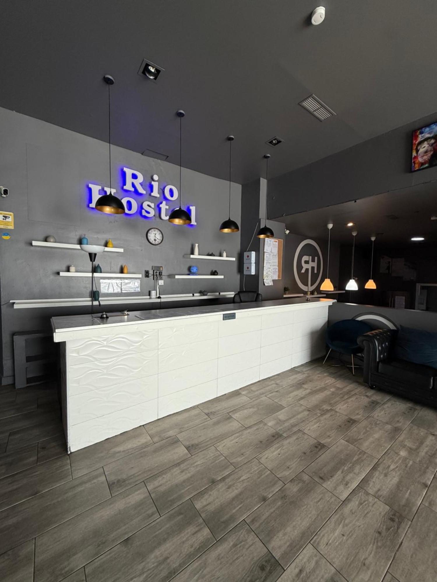 Rio Hostel Madryt Zewnętrze zdjęcie